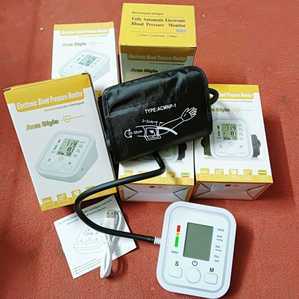 Digital Blood Pressure Monitor, Upper Arm Fully Automatic, for Professional Use - Image 4
