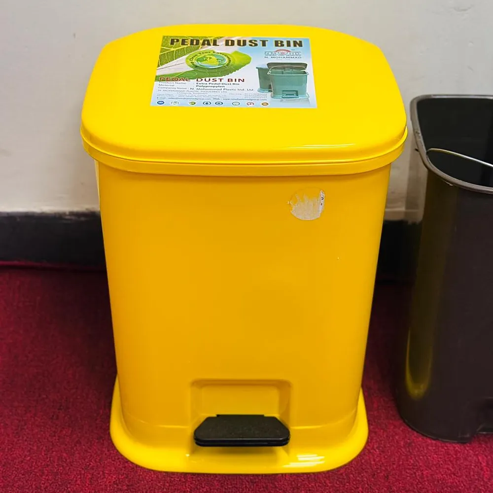 20L Pedal Dust Bin BD – Plastic Foot Operated Waste Bin with Inner Bucket - Image 2